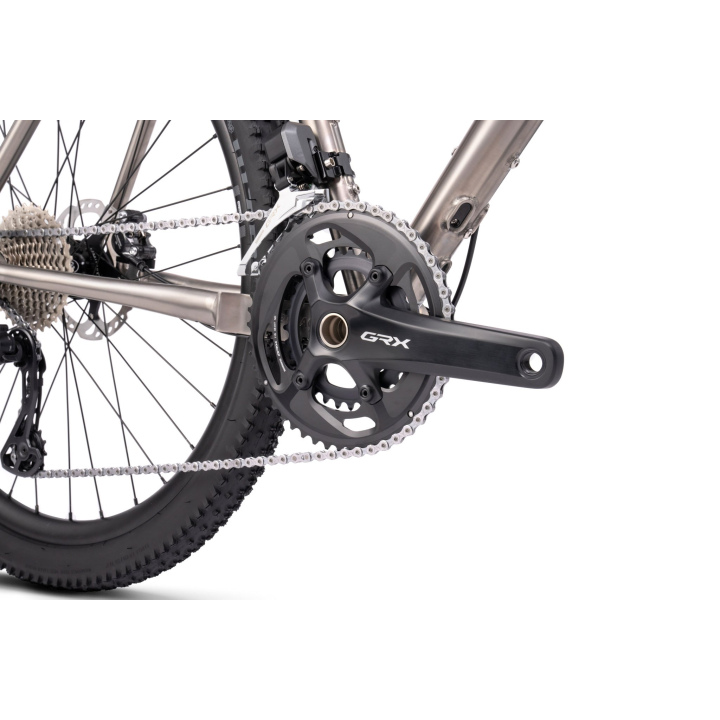 Bombtrack Hook EXT Ti – Titanium Gravel Adventure Bike
