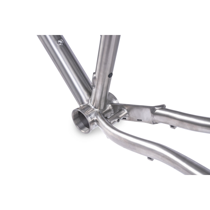 Bombtrack Beyond Ti – Titanium Expedition Touring Frameset