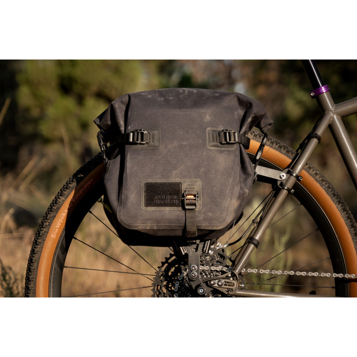 Old Man Mountain Ponderosa Pannier waterproof panniers