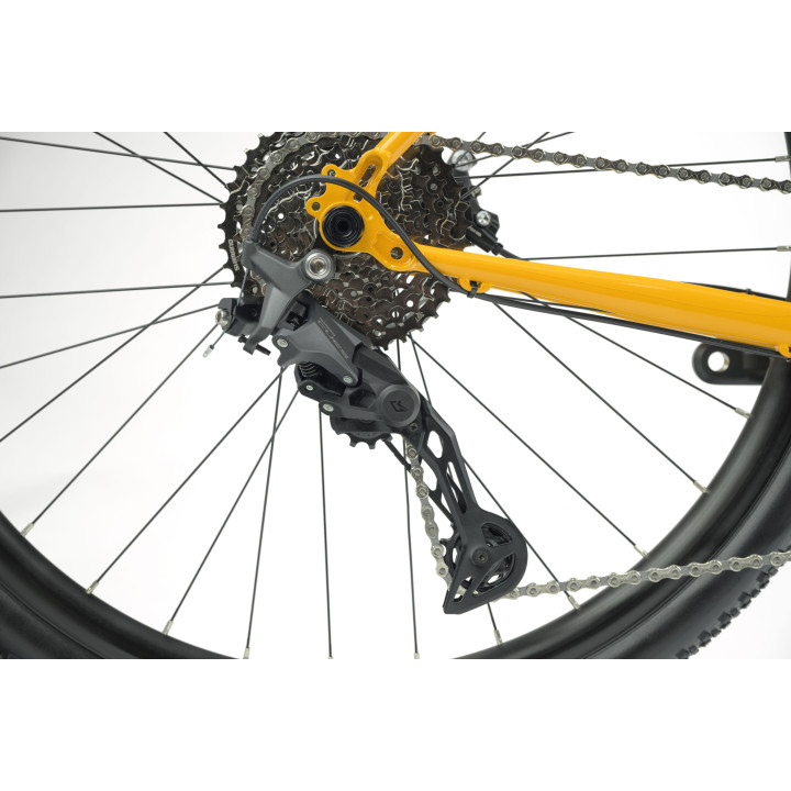 Genesis Croix de Fer 30 CUES 2x10 | Reynolds 725 Steel Gravel Bike