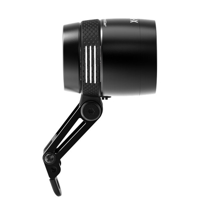 Busch + Müller Lumotec IQ-X Dynamo Headlight | 100 Lux Black