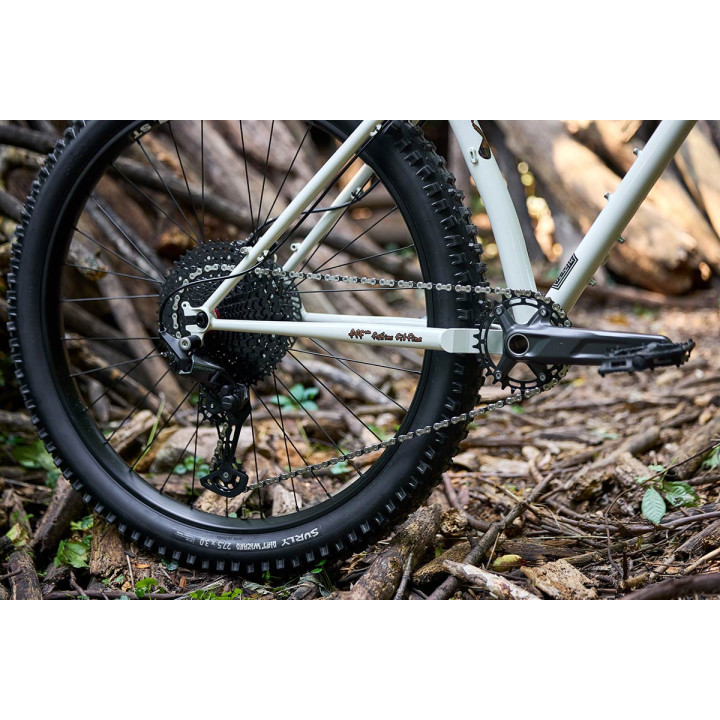 Surly Karate Monkey Hardtail MTB per Trail e Bikepacking | Bikejamming