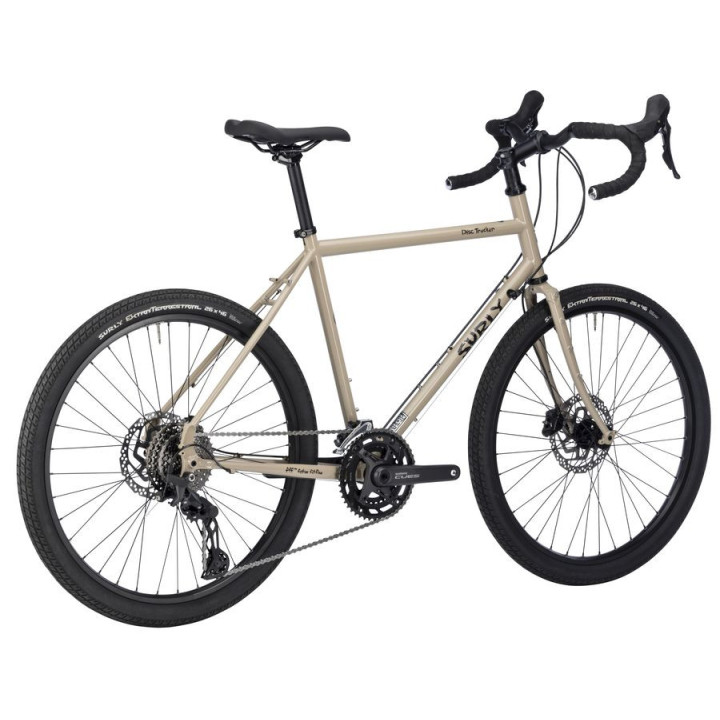 Surly Disc Trucker 26" CUES 2×10 | Steel Touring Bike | Bikejamming