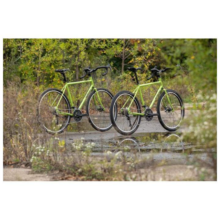 Surly Disc Trucker 700C Sora 3×9 | Steel Touring Bike | Bikejamming