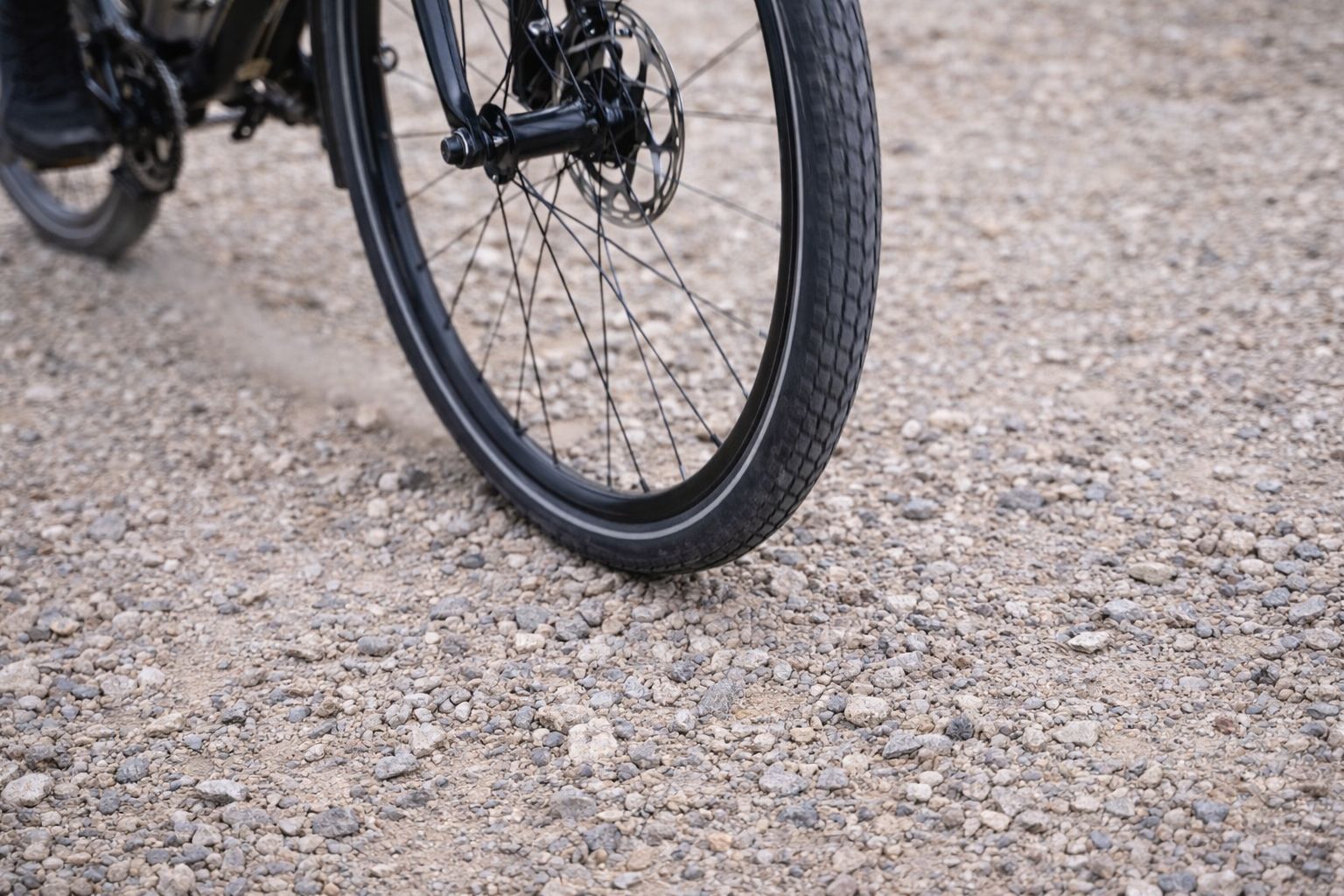 Gomme medio-larghe su sterrato