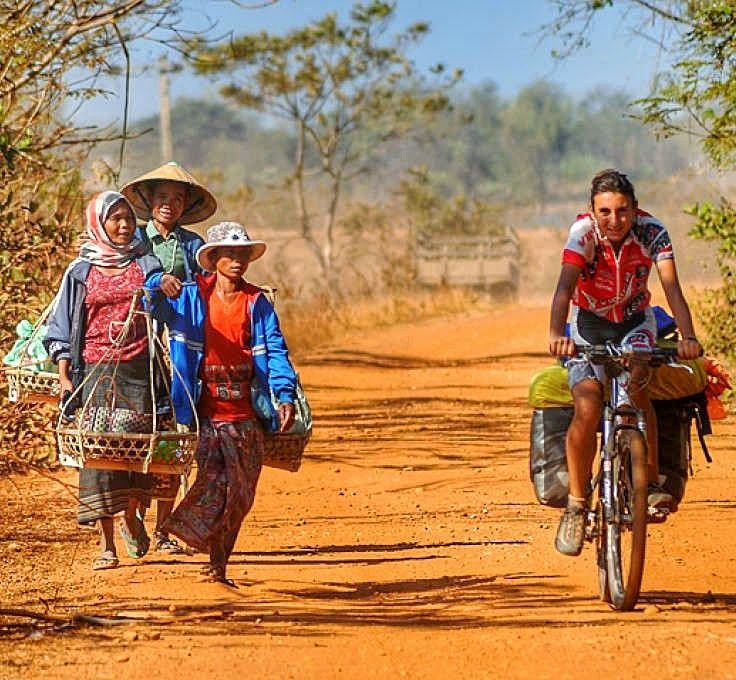 Veronica Rizzoli in viaggio in bici 1