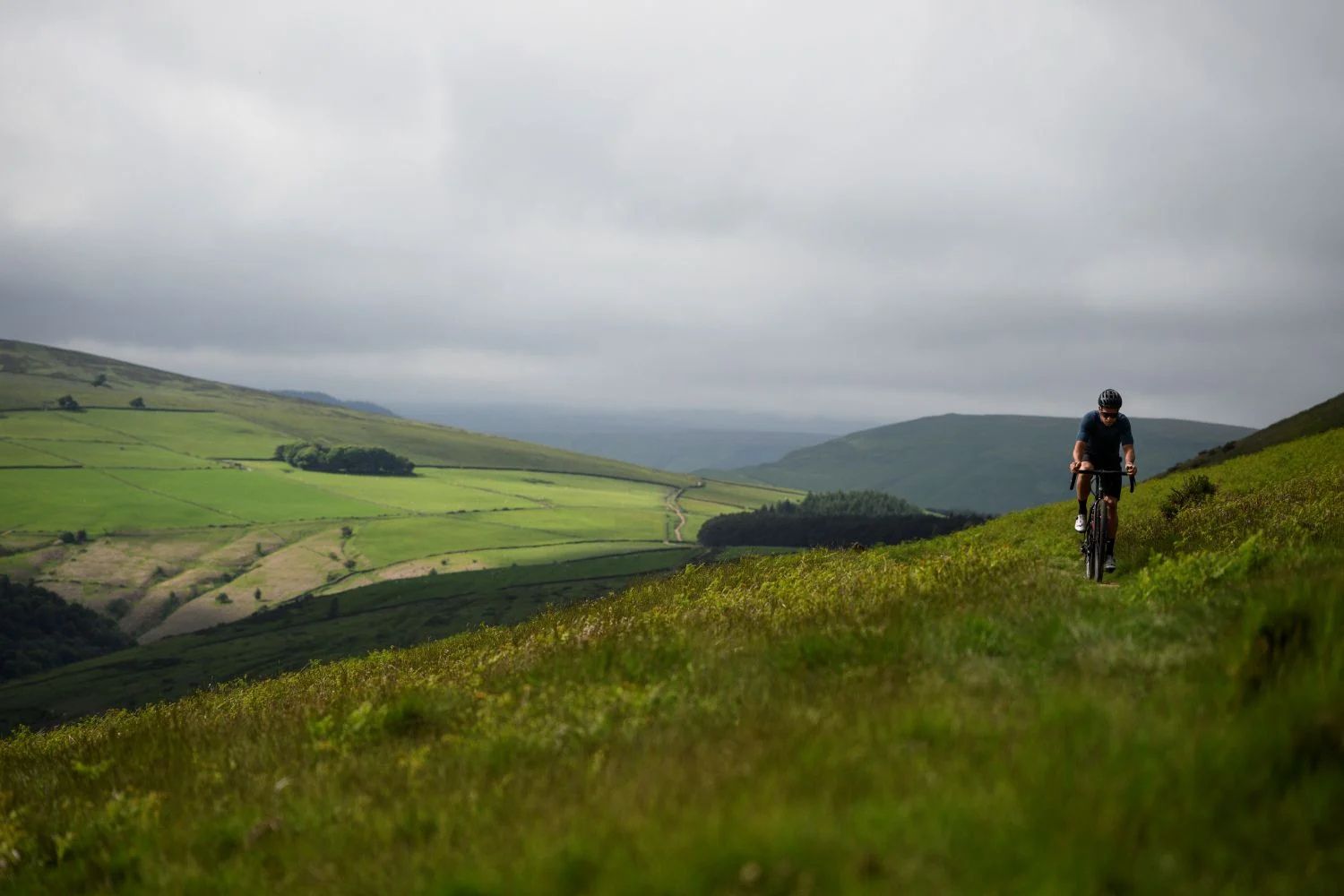 Genesis Croix de Fer gravelling